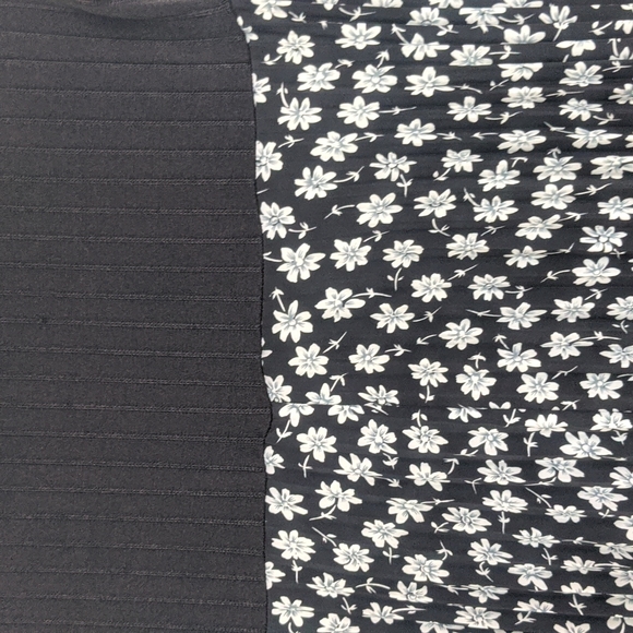 Floral Day T-Shirt Dress - Picture 9 of 9